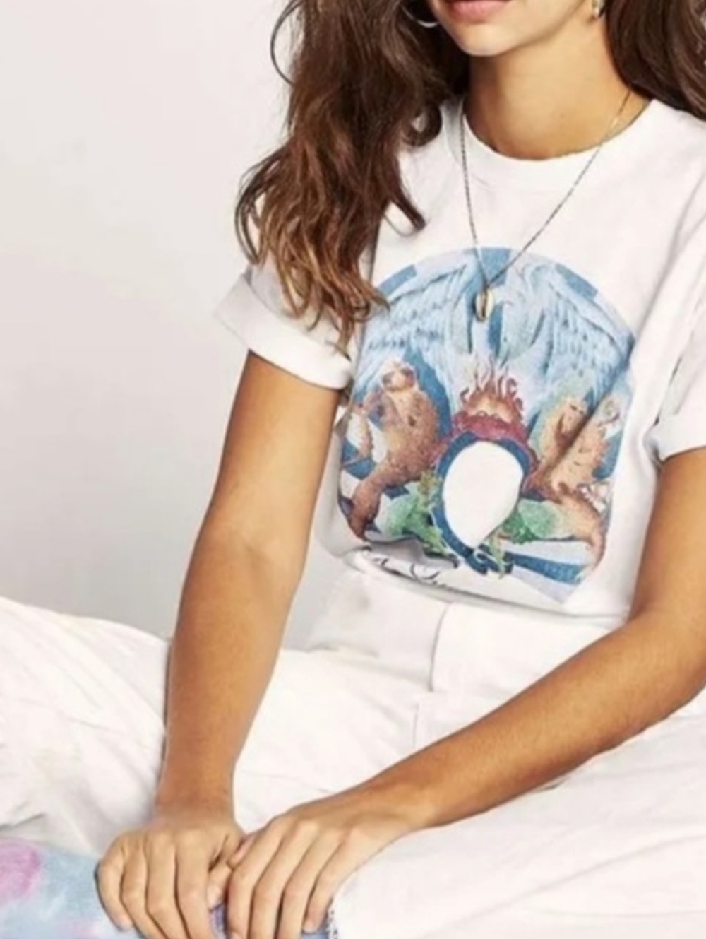 DAYDREAMER QUEEN NIGHT AT THE OPERA TEE size medium - Picture 2 of 9